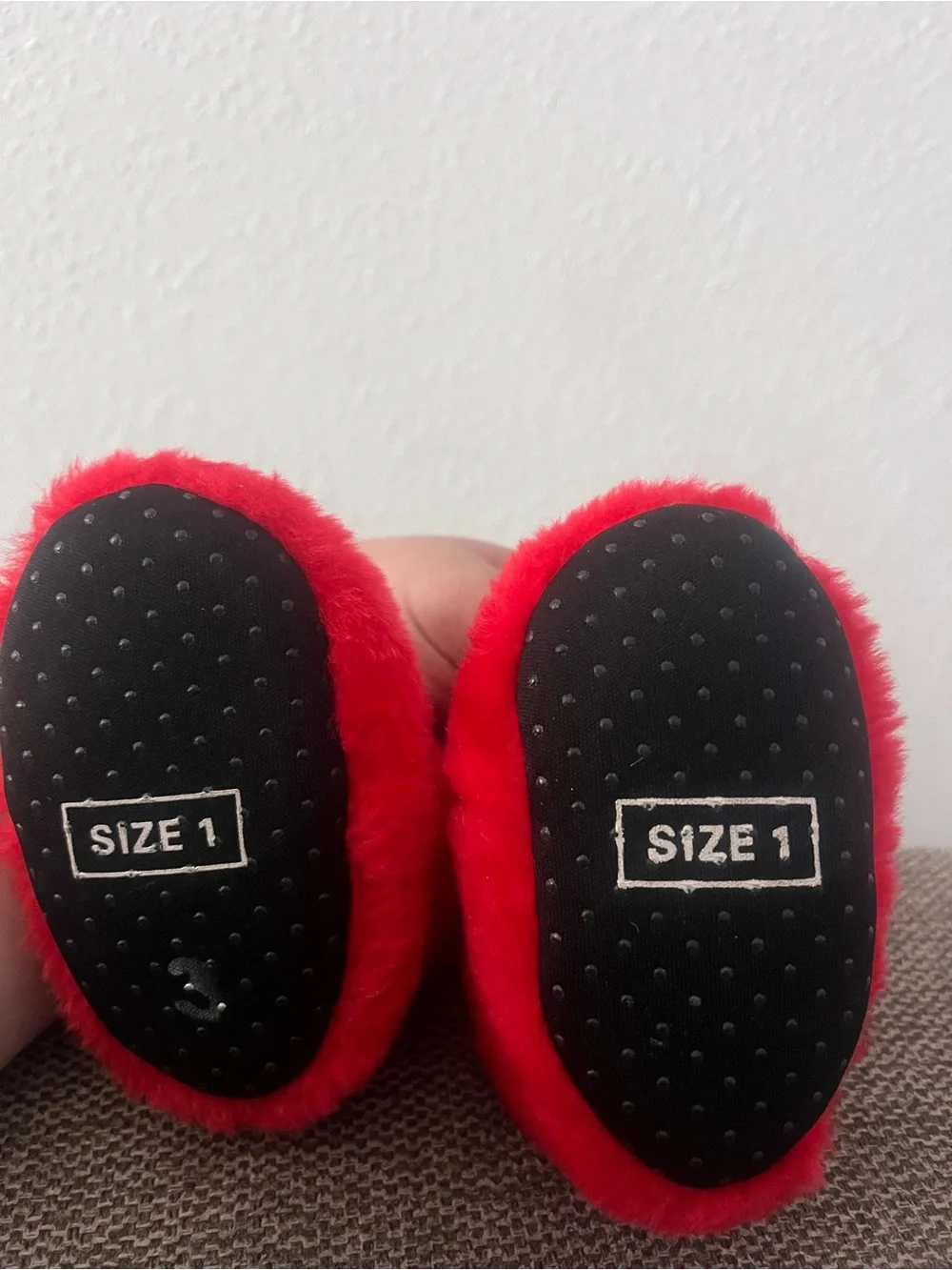 2007 Sesame Street Workshop Kids House Slippers (Size 1)
